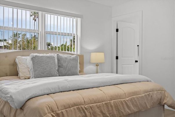 Bedroom, Interior, Water