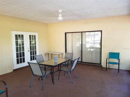 Dining room, Interior