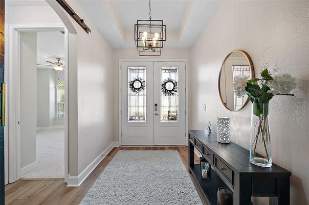 Interior, Pendant Lights, Wood Texture Flooring
