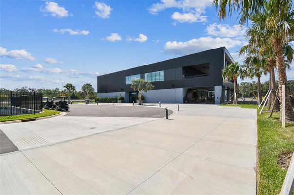 Backyard, Exterior, Facade, Modern