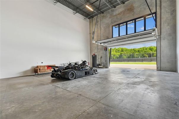 Garage, Interior