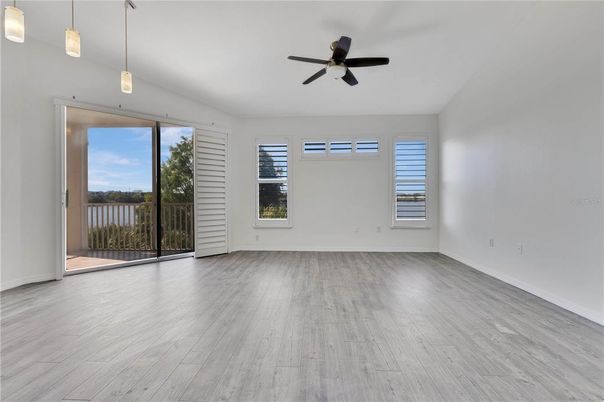 Empty room, Interior, Pendant Lights, Wood Texture Flooring