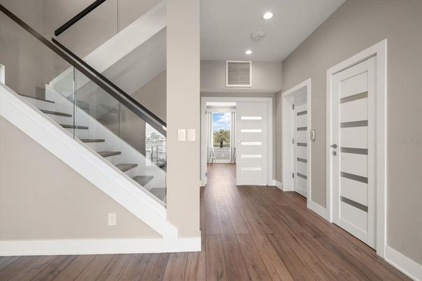 Interior, Recessed Lighting, Wood Texture Flooring