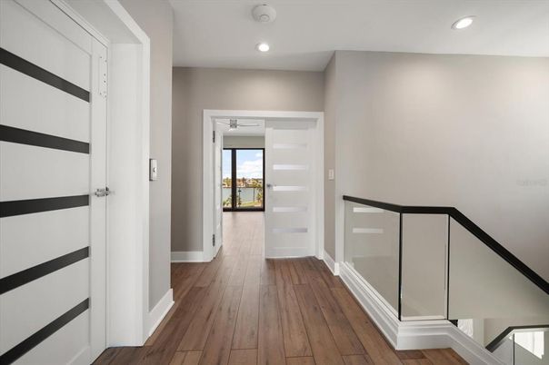 Interior, Recessed Lighting, Water, Wood Texture Flooring