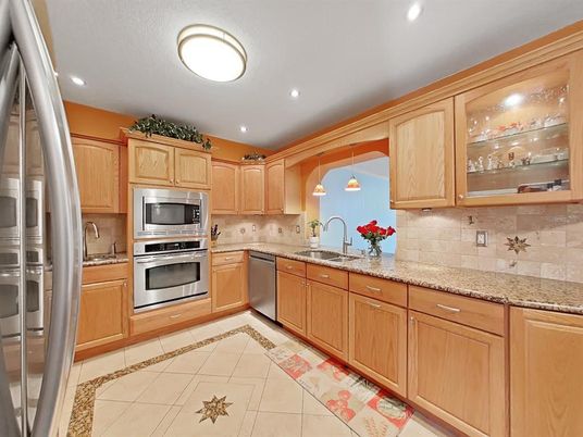 Interior, Kitchen, Pendant Lights, Recessed Lighting, Stainless Steel Appliances