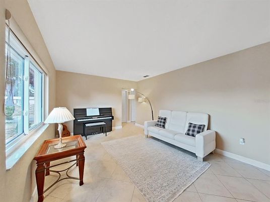 Interior, Living room, Piano