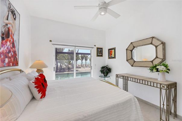 Bedroom, Interior, Water