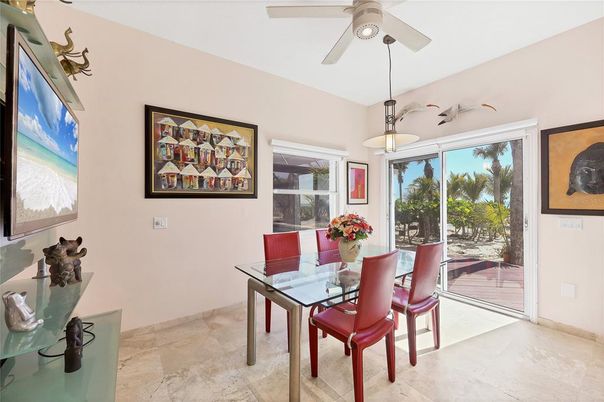 Dining room, Interior, Pendant Lights