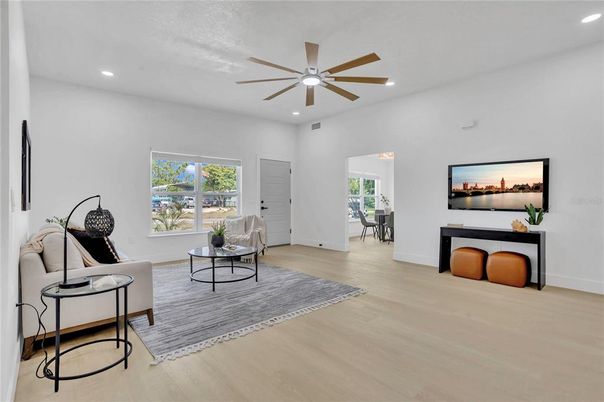 Interior, Living room, Recessed Lighting, Wood Texture Flooring