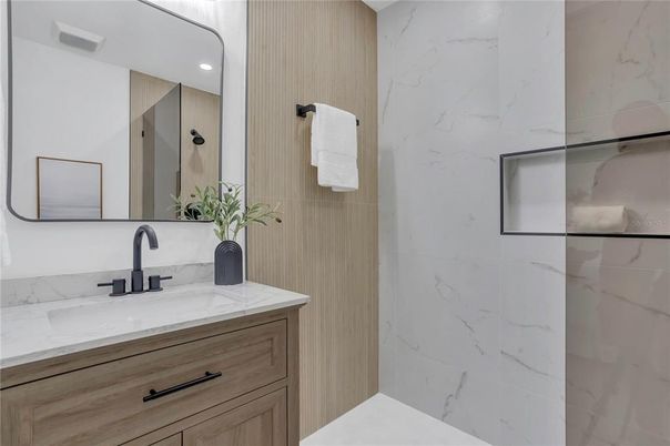 Bathroom, Interior, Marble Walls, Recessed Lighting