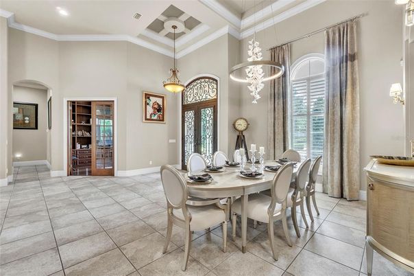 Dining room, Interior, Pendant Lights, Recessed Lighting