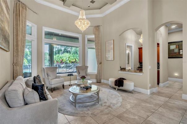Chandelier, Interior, Living room