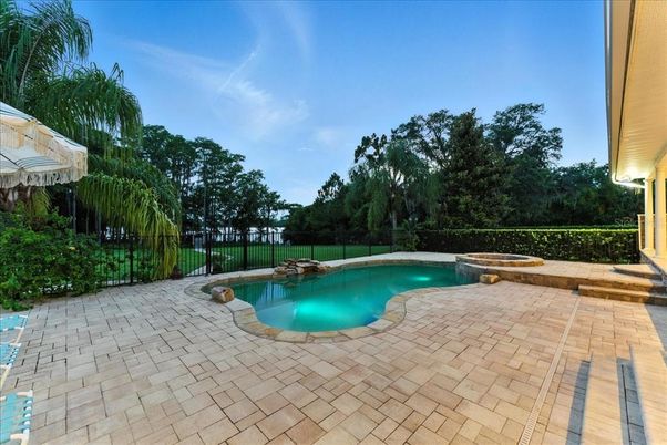 Exterior, Pool