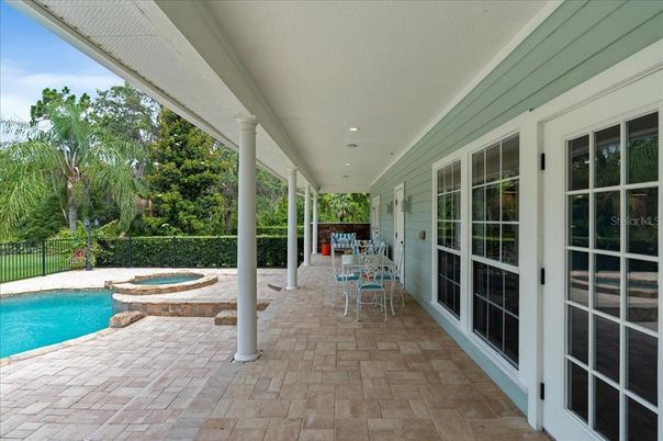 Exterior, Pool