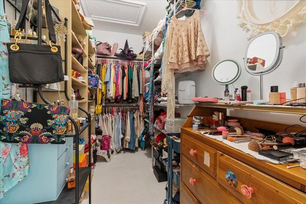 Interior, Walk-in Closets