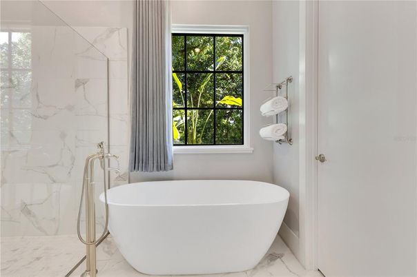 Bathroom, Free Standing Baths, Interior, Marble, Marble Walls