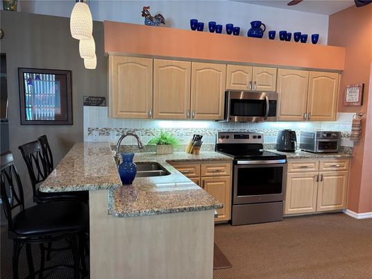 Interior, Kitchen, Pendant Lights, Stainless Steel Appliances