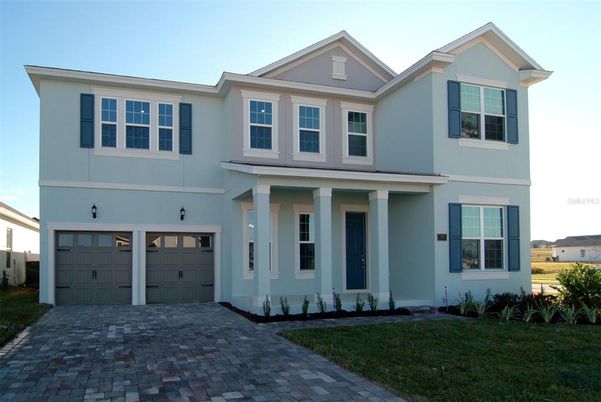 Attached, Exterior, Facade, Farmhouse
