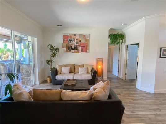 Interior, Living room, Recessed Lighting, Wood Texture Flooring