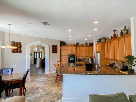 Dining room, Interior, Kitchen, Pendant Lights, Recessed Lighting, Stainless Steel Appliances