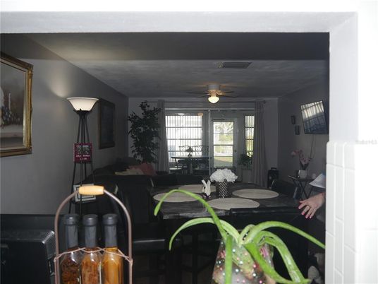 Dining room, Interior