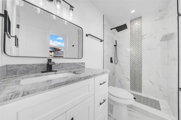 Bathroom, Interior, Marble, Marble Walls, Recessed Lighting