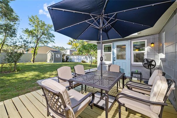 Backyard, Exterior