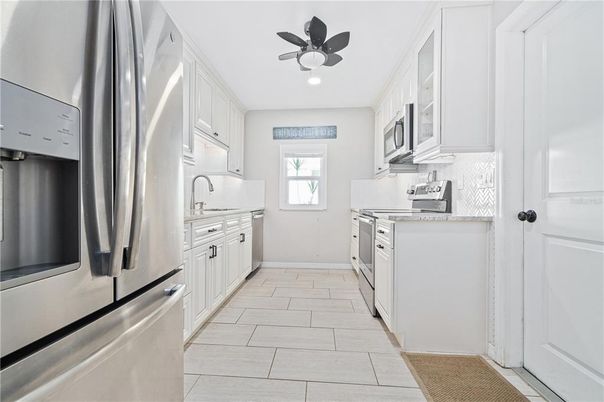 Interior, Kitchen, Recessed Lighting