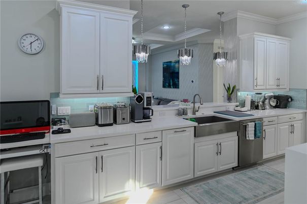 Interior, Kitchen, Pendant Lights, Recessed Lighting, Stainless Steel Appliances