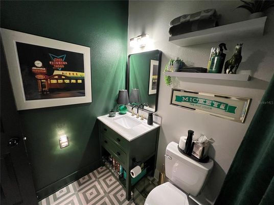 Bathroom, Interior
