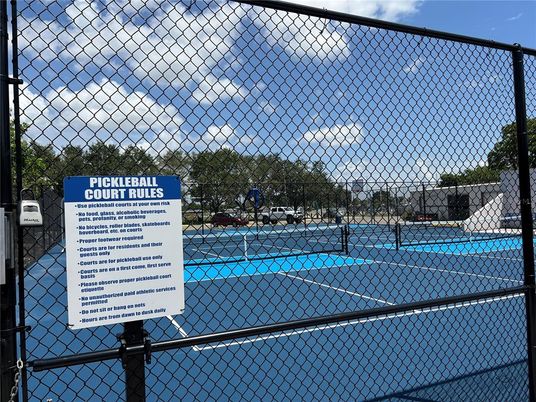 Exterior, Tennis Courts