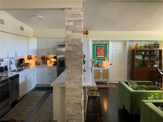 Interior, Kitchen, Recessed Lighting
