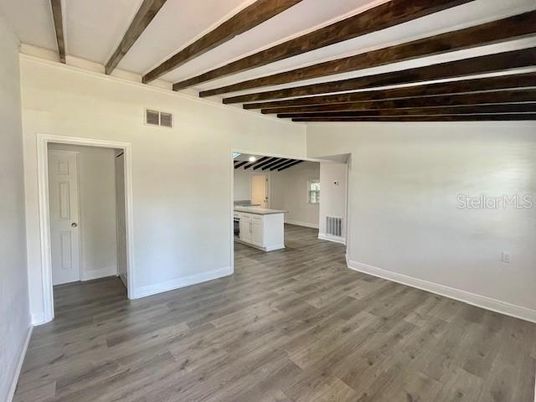 Empty room, Interior, Wooden Beams, Wood Texture Flooring