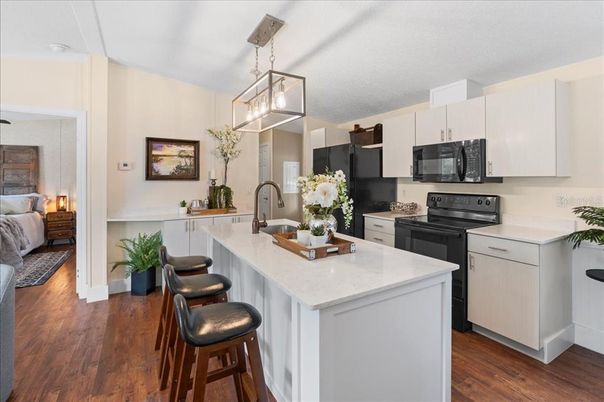 Interior, Kitchen, Pendant Lights, Wood Texture Flooring
