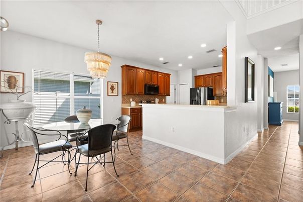 Chandelier, Dining room, Interior, Kitchen, Recessed Lighting