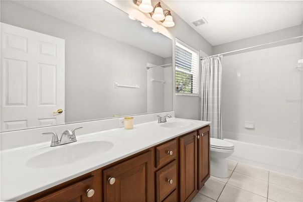 Bathroom, Dual Sink Vanities, Interior