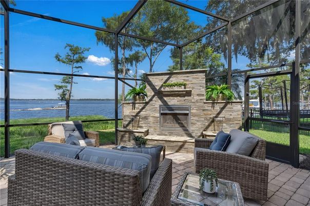 Glass Ceilings, Interior, Sun Room, Water