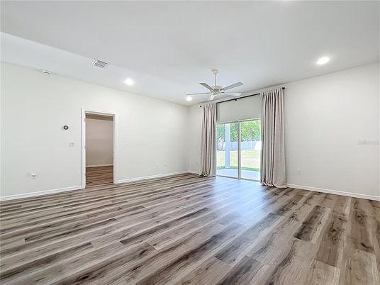 Empty room, Interior, Recessed Lighting, Wood Texture Flooring