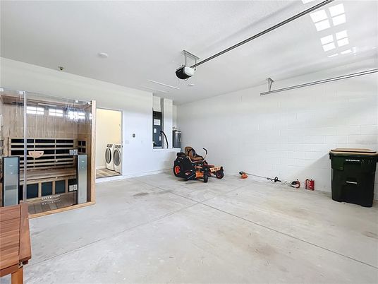 Garage, Interior