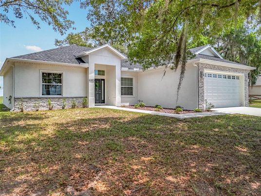 Attached, Backyard, Exterior, Facade, Ranch