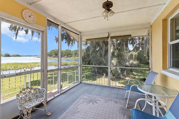 Interior, Sun Room, Water, Wood Texture Flooring