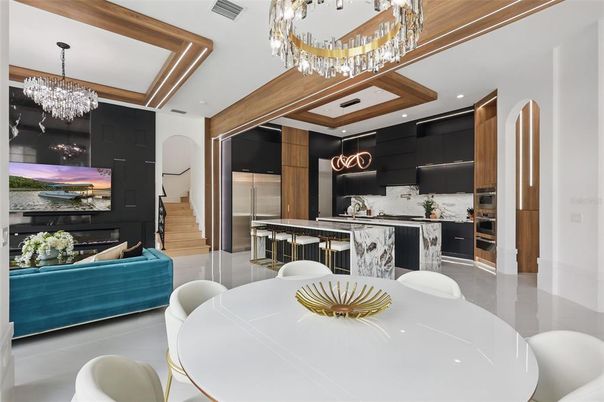 Chandelier, Dining room, Interior, Kitchen, Recessed Lighting, Stainless Steel Appliances
