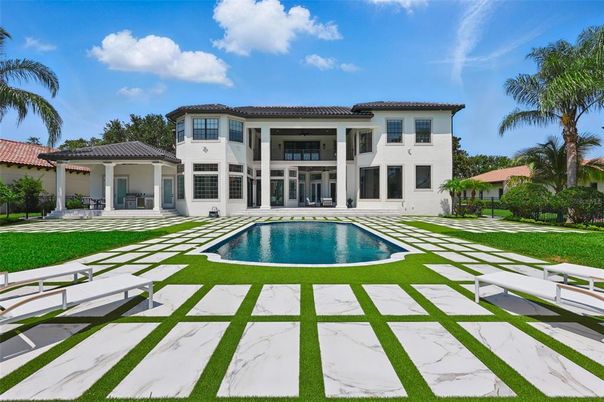 Backyard, Exterior, Pool