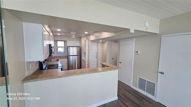 Interior, Kitchen, Recessed Lighting, Wood Texture Flooring
