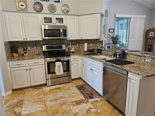 Interior, Kitchen, Stainless Steel Appliances