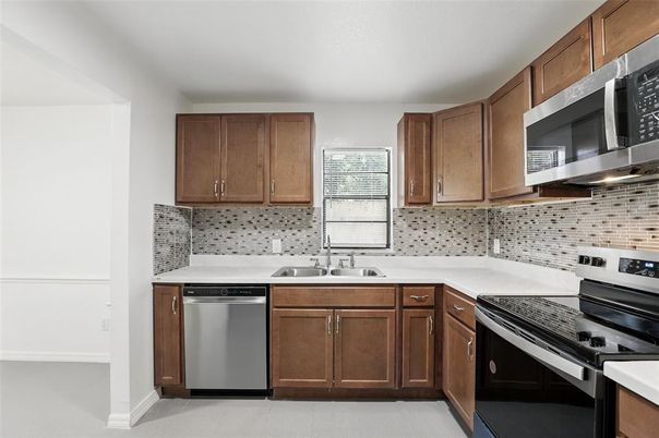 Interior, Kitchen, Stainless Steel Appliances