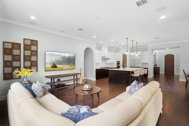 Interior, Kitchen, Living room, Pendant Lights, Recessed Lighting, Stainless Steel Appliances, Wood Texture Flooring