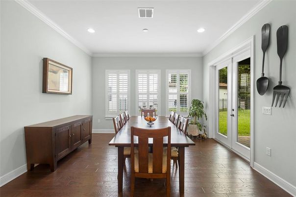 Dining room, Interior, Recessed Lighting, Wood Texture Flooring