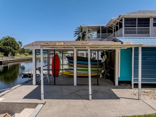 Exterior, Water