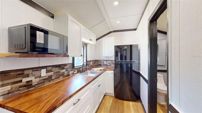 Interior, Kitchen, Recessed Lighting, Wood Texture Flooring